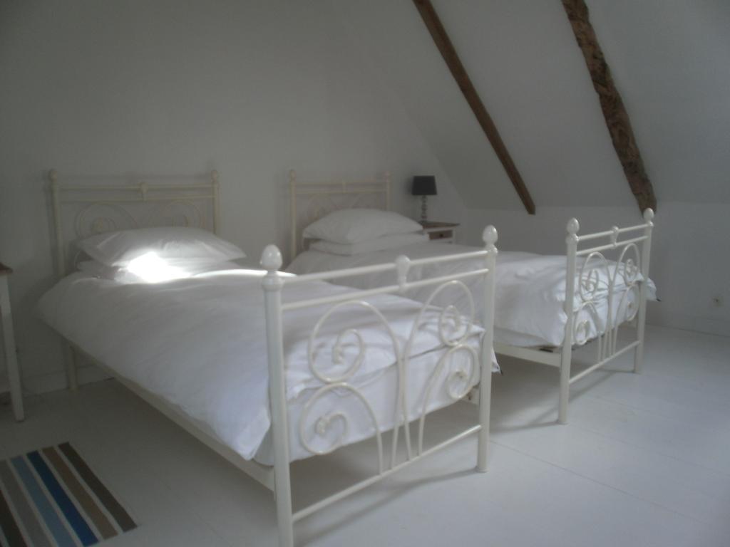 Gites Du Manoir Runan Экстерьер фото